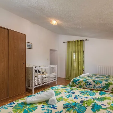 Apartment Zikovic *