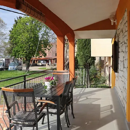 Apartment Zikovic